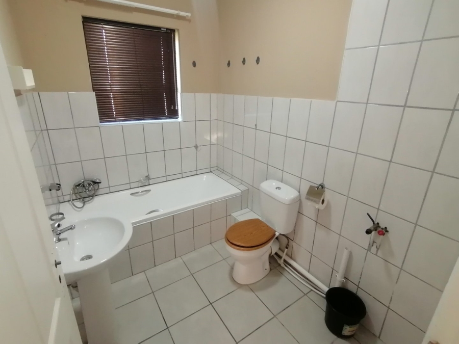 3 Bedroom Property for Sale in Strelitzia Park Eastern Cape